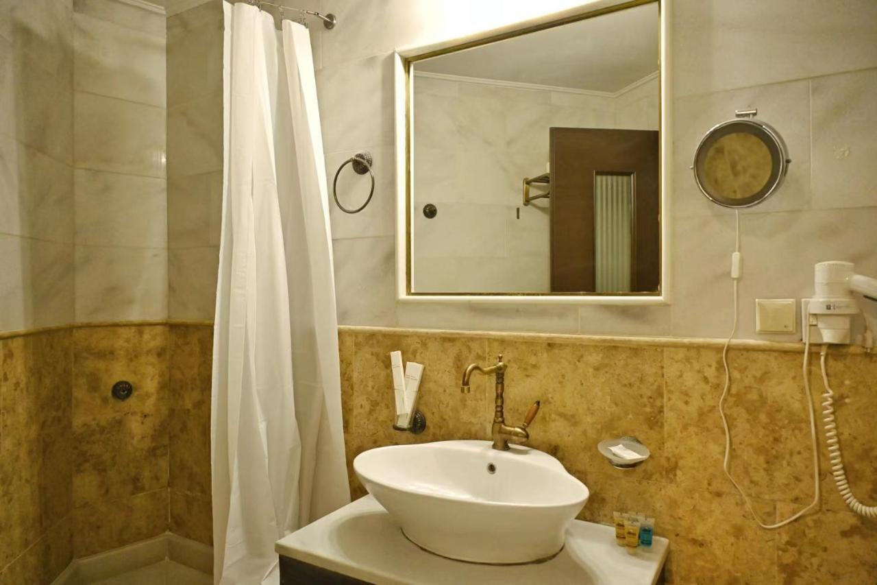 New Times Home & Hotels Near Metro Station Athens Center Экстерьер фото